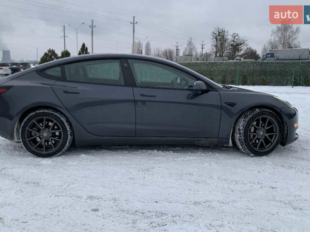 Серый Тесла Модель 3, объемом двигателя 0 л и пробегом 52 тыс. км за 20500 $, фото 1 на Automoto.ua