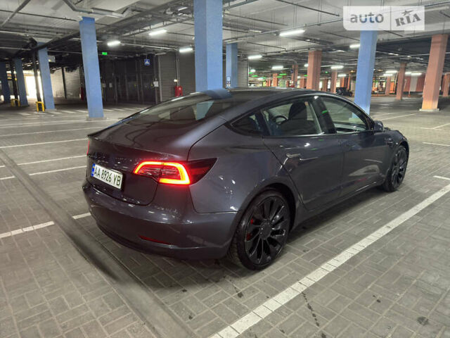 Серый Тесла Модель 3, объемом двигателя 0 л и пробегом 35 тыс. км за 29400 $, фото 4 на Automoto.ua