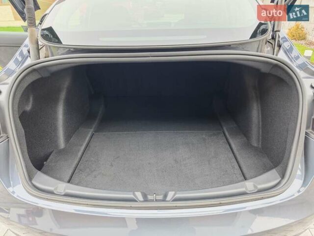 Сірий Тесла Модель 3, об'ємом двигуна 0 л та пробігом 26 тис. км за 20499 $, фото 22 на Automoto.ua