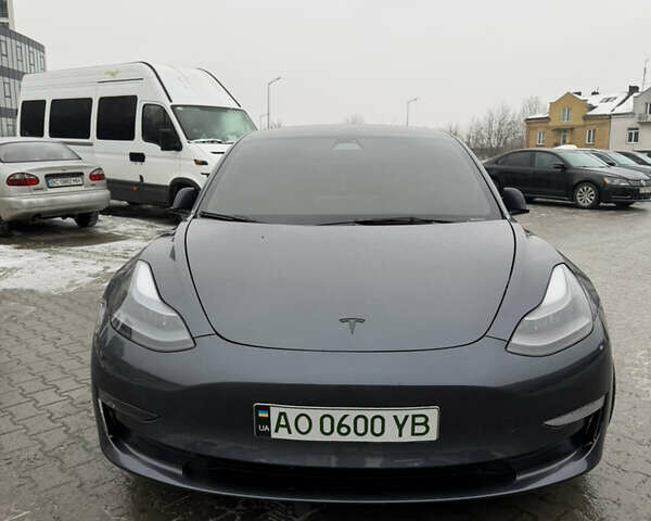 Сірий Тесла Модель 3, об'ємом двигуна 0 л та пробігом 49 тис. км за 22500 $, фото 5 на Automoto.ua