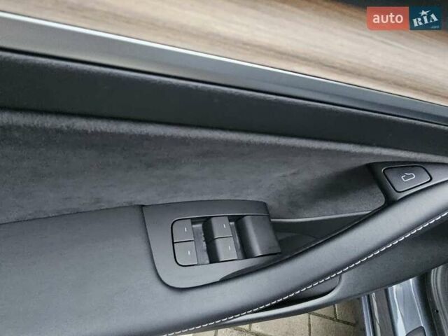 Серый Тесла Модель 3, объемом двигателя 0 л и пробегом 39 тыс. км за 22550 $, фото 34 на Automoto.ua