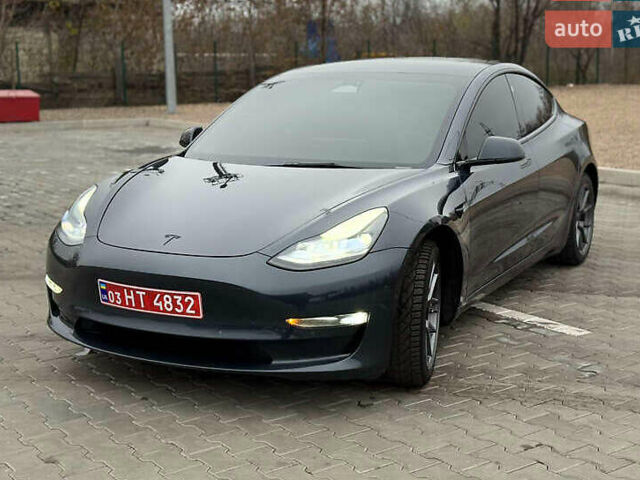 Сірий Тесла Модель 3, об'ємом двигуна 0 л та пробігом 126 тис. км за 20000 $, фото 7 на Automoto.ua