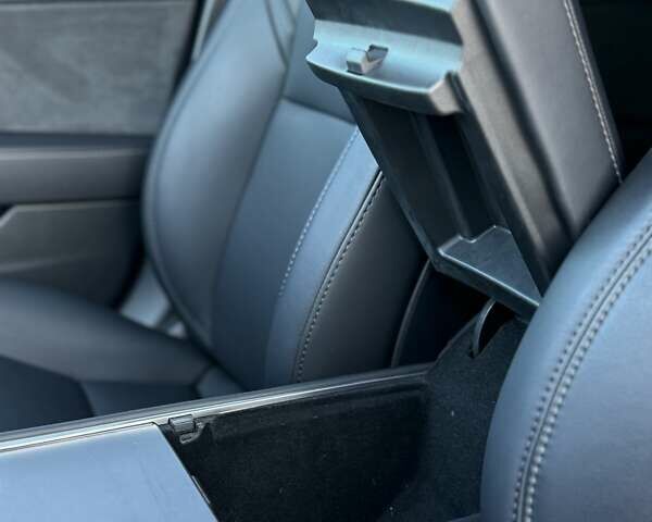 Сірий Тесла Модель 3, об'ємом двигуна 0 л та пробігом 90 тис. км за 21999 $, фото 57 на Automoto.ua