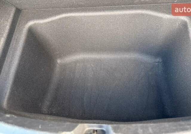 Серый Тесла Модель 3, объемом двигателя 0 л и пробегом 38 тыс. км за 25750 $, фото 15 на Automoto.ua