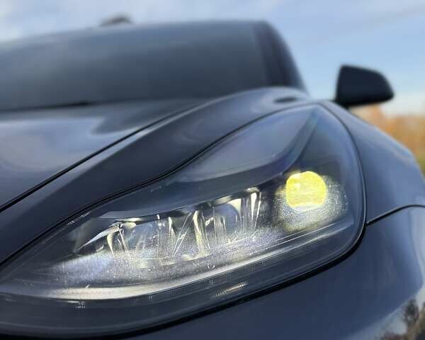 Сірий Тесла Модель 3, об'ємом двигуна 0 л та пробігом 92 тис. км за 21800 $, фото 30 на Automoto.ua