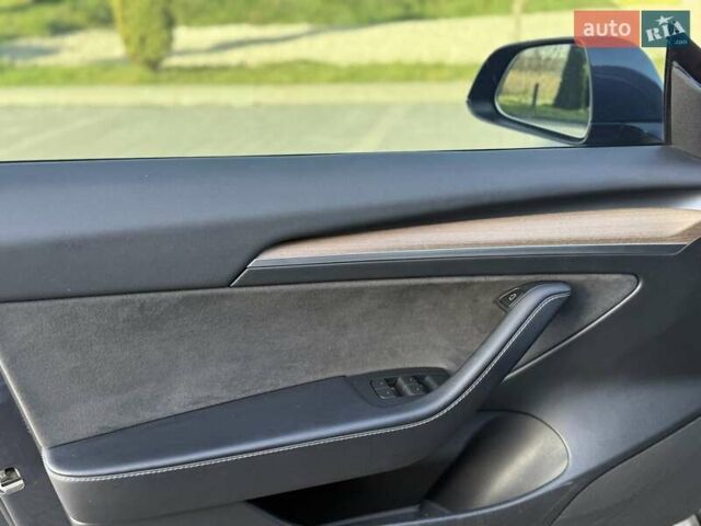 Сірий Тесла Модель 3, об'ємом двигуна 0 л та пробігом 90 тис. км за 21999 $, фото 45 на Automoto.ua
