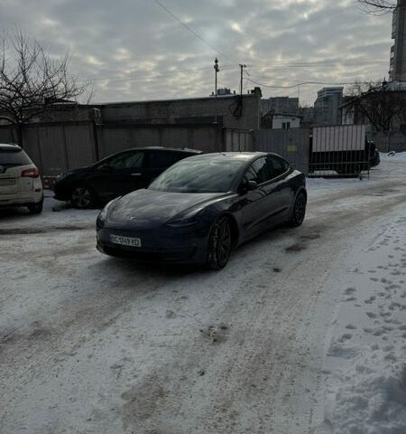Серый Тесла Модель 3, объемом двигателя 0 л и пробегом 89 тыс. км за 22700 $, фото 3 на Automoto.ua