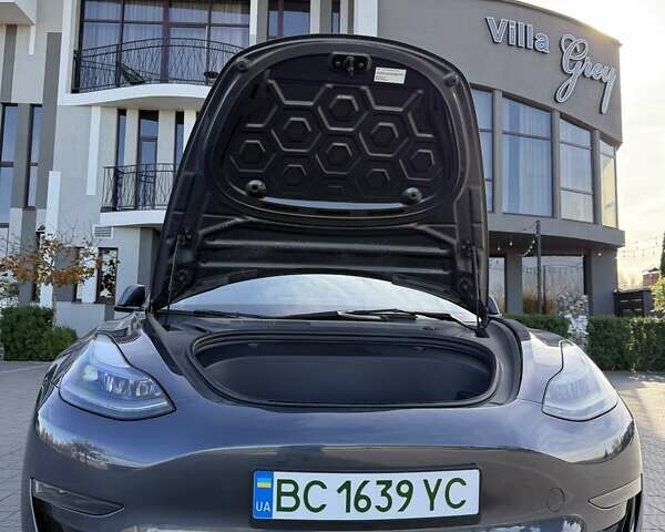 Сірий Тесла Модель 3, об'ємом двигуна 0 л та пробігом 90 тис. км за 21999 $, фото 88 на Automoto.ua