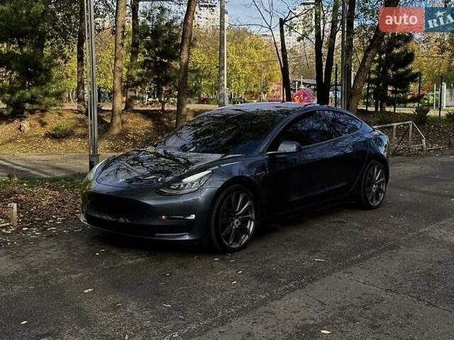 Сірий Тесла Модель 3, об'ємом двигуна 0 л та пробігом 14 тис. км за 25900 $, фото 1 на Automoto.ua