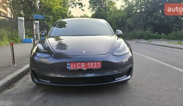 Сірий Тесла Модель 3, об'ємом двигуна 0 л та пробігом 60 тис. км за 15499 $, фото 15 на Automoto.ua