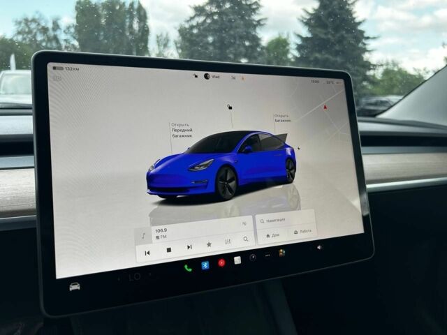 Серый Тесла Модель 3, объемом двигателя 6.3 л и пробегом 11 тыс. км за 20400 $, фото 17 на Automoto.ua