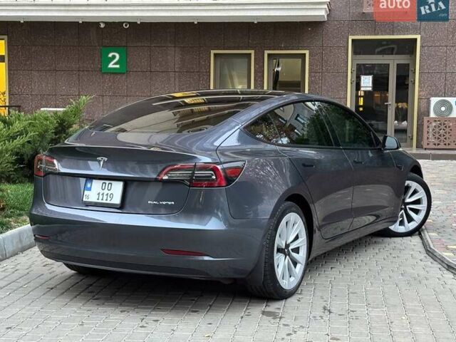 Сірий Тесла Модель 3, об'ємом двигуна 0 л та пробігом 27 тис. км за 22500 $, фото 1 на Automoto.ua