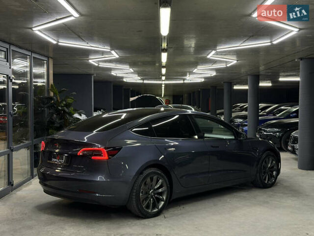 Серый Тесла Модель 3, объемом двигателя 0 л и пробегом 88 тыс. км за 20900 $, фото 13 на Automoto.ua