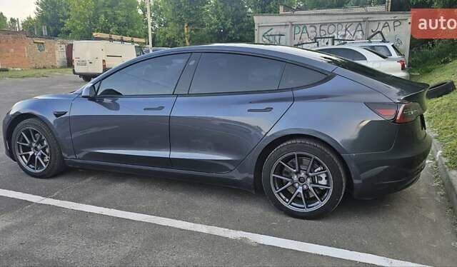 Сірий Тесла Модель 3, об'ємом двигуна 0 л та пробігом 60 тис. км за 15499 $, фото 4 на Automoto.ua