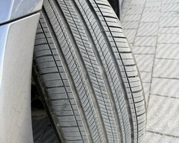 Сірий Тесла Модель 3, об'ємом двигуна 0 л та пробігом 90 тис. км за 21999 $, фото 90 на Automoto.ua