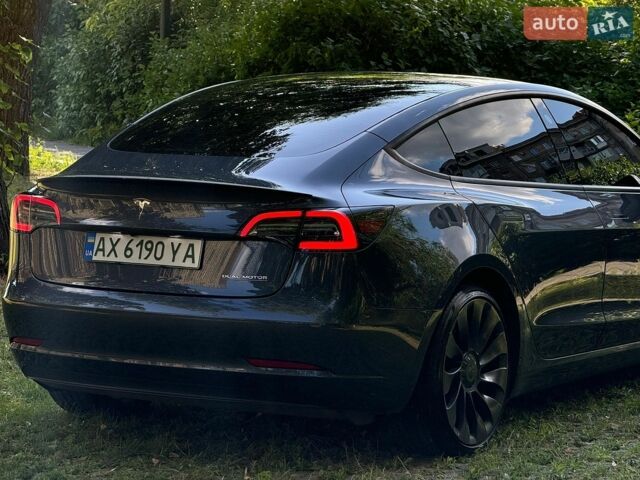 Сірий Тесла Модель 3, об'ємом двигуна 0 л та пробігом 94 тис. км за 24300 $, фото 4 на Automoto.ua