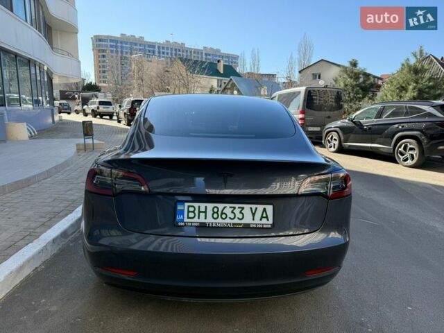 Серый Тесла Модель 3, объемом двигателя 0 л и пробегом 54 тыс. км за 19900 $, фото 28 на Automoto.ua