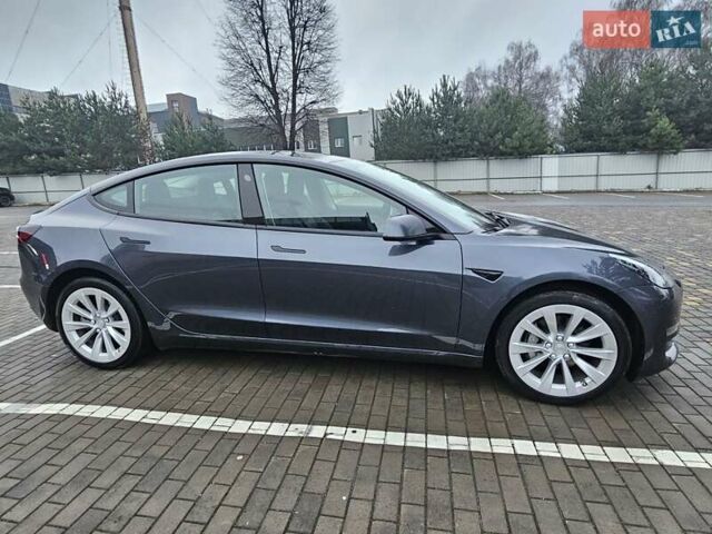 Серый Тесла Модель 3, объемом двигателя 0 л и пробегом 39 тыс. км за 22550 $, фото 1 на Automoto.ua