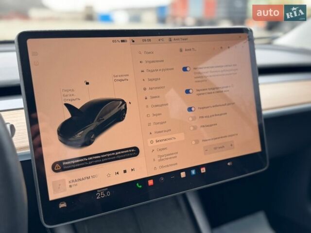 Серый Тесла Модель 3, объемом двигателя 0 л и пробегом 32 тыс. км за 21000 $, фото 39 на Automoto.ua