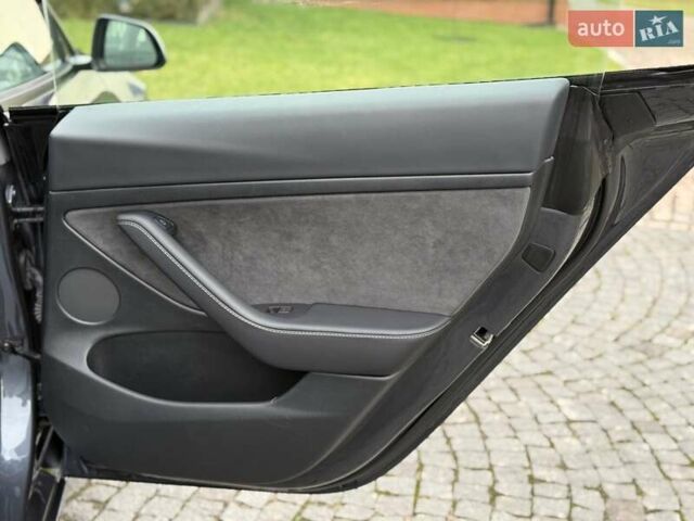 Сірий Тесла Модель 3, об'ємом двигуна 0 л та пробігом 44 тис. км за 20499 $, фото 61 на Automoto.ua