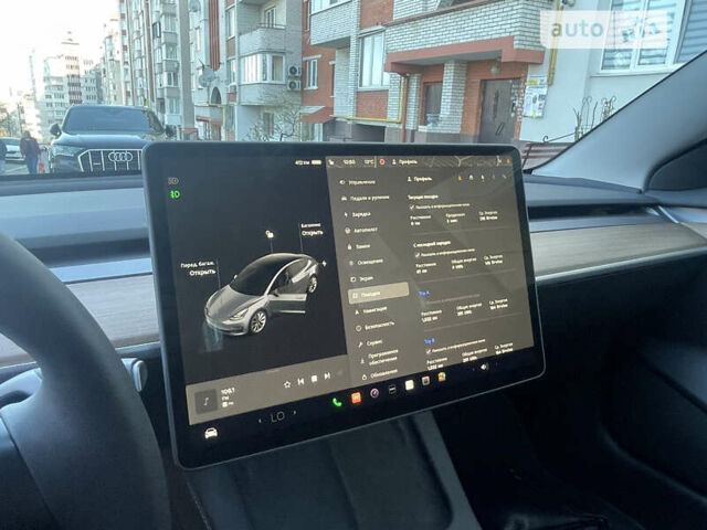 Сірий Тесла Модель 3, об'ємом двигуна 0 л та пробігом 6 тис. км за 24800 $, фото 14 на Automoto.ua