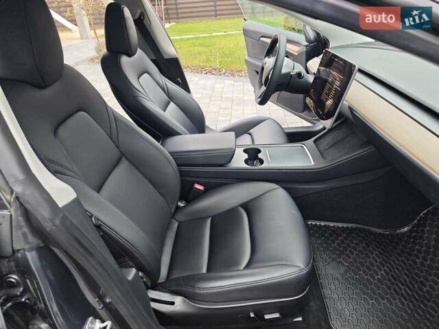 Сірий Тесла Модель 3, об'ємом двигуна 0 л та пробігом 26 тис. км за 20499 $, фото 27 на Automoto.ua