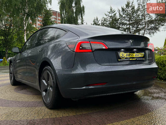 Сірий Тесла Модель 3, об'ємом двигуна 0 л та пробігом 17 тис. км за 26999 $, фото 4 на Automoto.ua