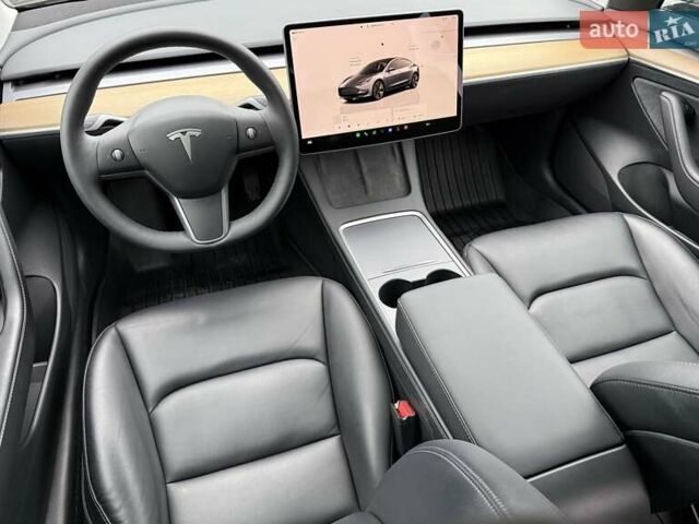 Сірий Тесла Модель 3, об'ємом двигуна 0 л та пробігом 44 тис. км за 20499 $, фото 76 на Automoto.ua