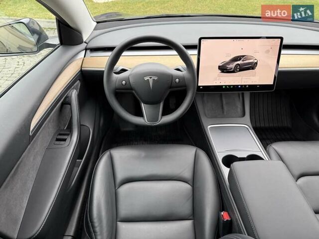 Сірий Тесла Модель 3, об'ємом двигуна 0 л та пробігом 44 тис. км за 20499 $, фото 75 на Automoto.ua