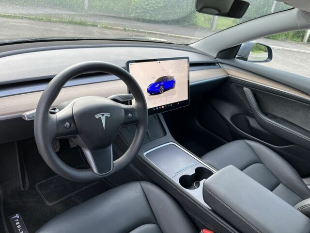 Сірий Тесла Модель 3, об'ємом двигуна 0 л та пробігом 11 тис. км за 20000 $, фото 7 на Automoto.ua