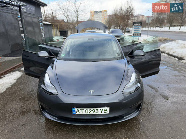 Серый Тесла Модель 3, объемом двигателя 0 л и пробегом 44 тыс. км за 21900 $, фото 17 на Automoto.ua