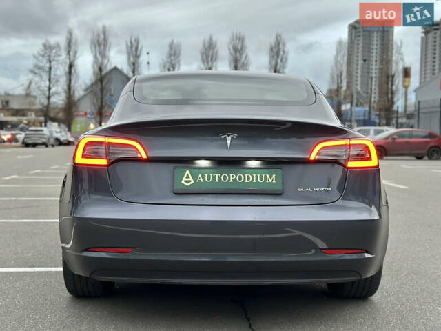 Сірий Тесла Модель 3, об'ємом двигуна 0 л та пробігом 28 тис. км за 26999 $, фото 8 на Automoto.ua