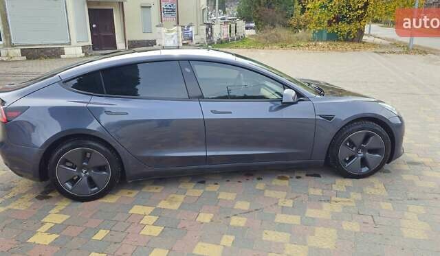 Сірий Тесла Модель 3, об'ємом двигуна 0 л та пробігом 81 тис. км за 22899 $, фото 25 на Automoto.ua