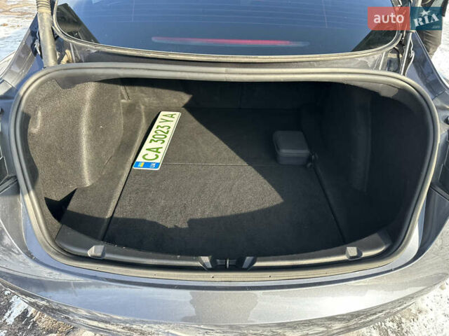 Серый Тесла Модель 3, объемом двигателя 0 л и пробегом 23 тыс. км за 23800 $, фото 10 на Automoto.ua