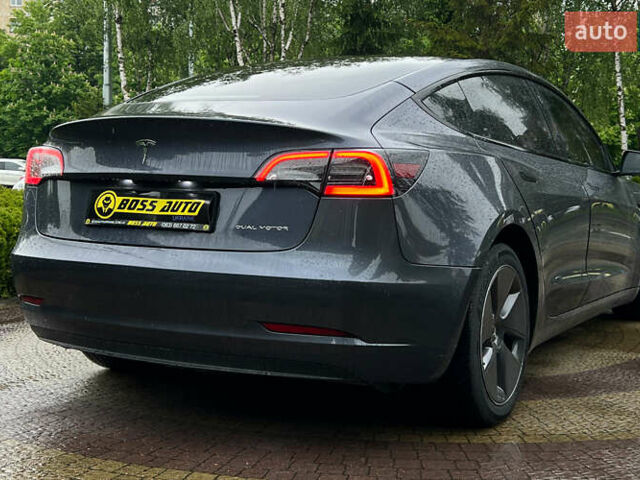 Сірий Тесла Модель 3, об'ємом двигуна 0 л та пробігом 17 тис. км за 26999 $, фото 6 на Automoto.ua