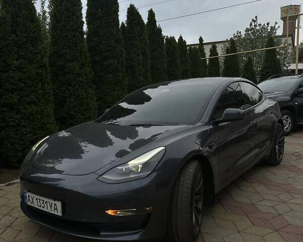 Серый Тесла Модель 3, объемом двигателя 0 л и пробегом 24 тыс. км за 26700 $, фото 1 на Automoto.ua