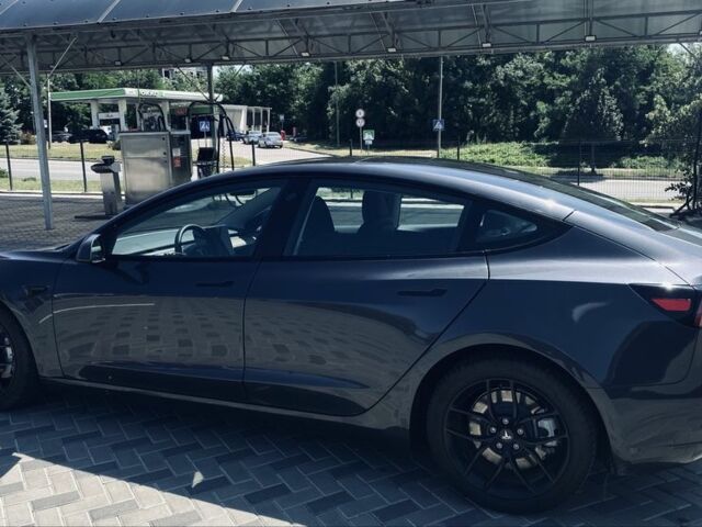 Сірий Тесла Модель 3, об'ємом двигуна 0 л та пробігом 6 тис. км за 21950 $, фото 1 на Automoto.ua