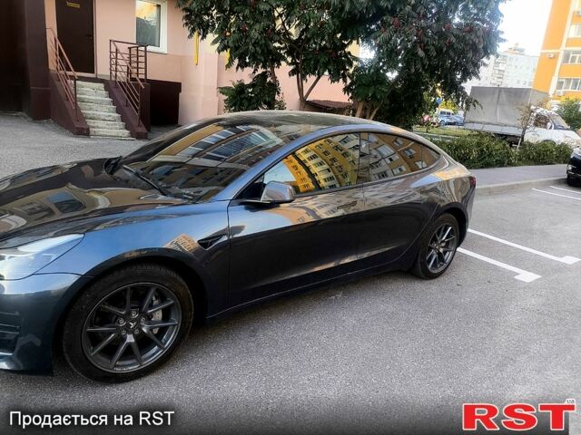 Сірий Тесла Модель 3, об'ємом двигуна 0 л та пробігом 47 тис. км за 21500 $, фото 3 на Automoto.ua