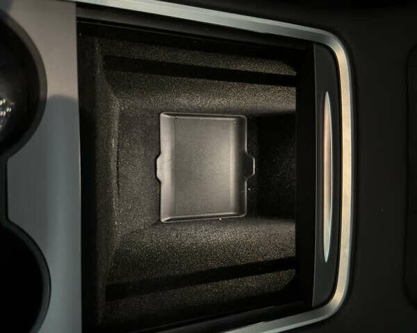 Сірий Тесла Модель 3, об'ємом двигуна 0 л та пробігом 35 тис. км за 29400 $, фото 39 на Automoto.ua