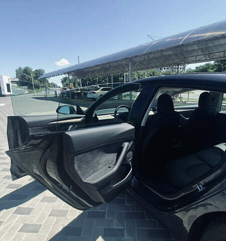 Сірий Тесла Модель 3, об'ємом двигуна 0 л та пробігом 6 тис. км за 21950 $, фото 13 на Automoto.ua