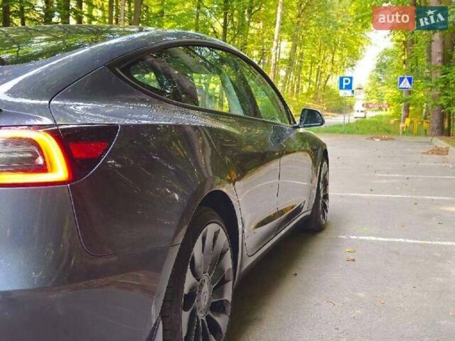 Сірий Тесла Модель 3, об'ємом двигуна 0 л та пробігом 5 тис. км за 18500 $, фото 3 на Automoto.ua
