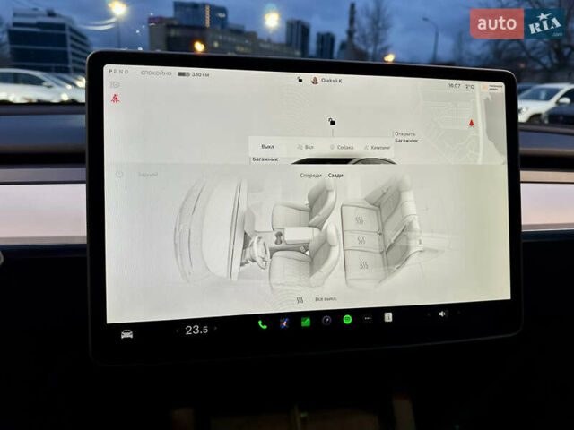 Сірий Тесла Модель 3, об'ємом двигуна 0 л та пробігом 28 тис. км за 26999 $, фото 26 на Automoto.ua