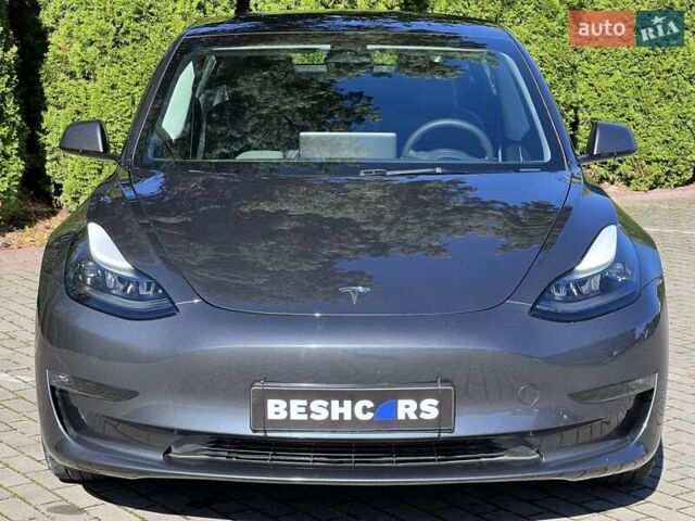 Серый Тесла Модель 3, объемом двигателя 0 л и пробегом 19 тыс. км за 24999 $, фото 1 на Automoto.ua