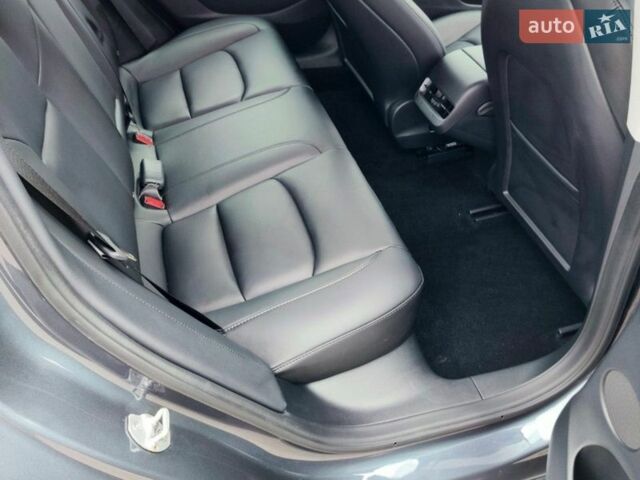 Сірий Тесла Модель 3, об'ємом двигуна 0 л та пробігом 17 тис. км за 24400 $, фото 3 на Automoto.ua