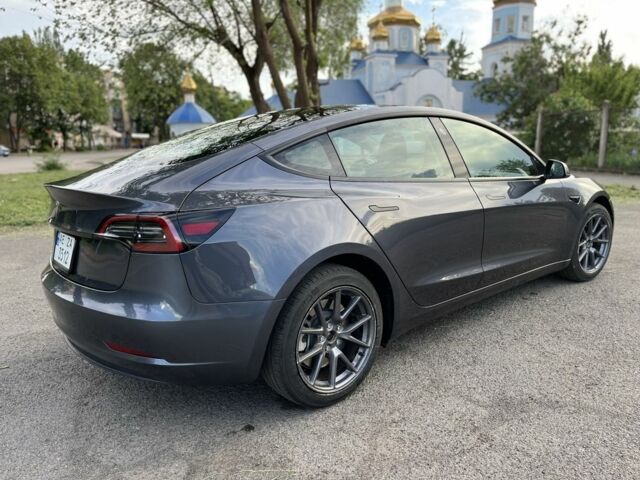 Сірий Тесла Модель 3, об'ємом двигуна 0 л та пробігом 11 тис. км за 20000 $, фото 5 на Automoto.ua