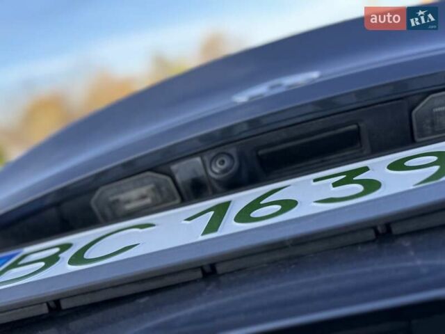 Сірий Тесла Модель 3, об'ємом двигуна 0 л та пробігом 92 тис. км за 21800 $, фото 81 на Automoto.ua