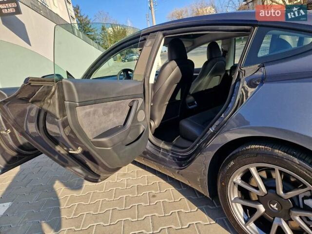 Сірий Тесла Модель 3, об'ємом двигуна 0 л та пробігом 13 тис. км за 23500 $, фото 38 на Automoto.ua