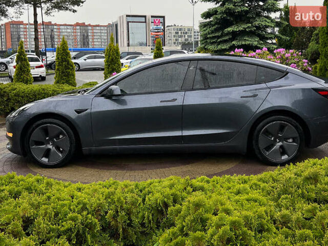 Сірий Тесла Модель 3, об'ємом двигуна 0 л та пробігом 17 тис. км за 26999 $, фото 3 на Automoto.ua