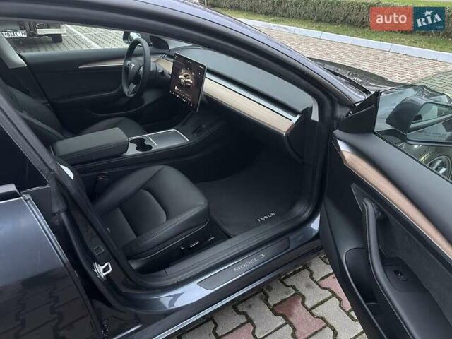 Серый Тесла Модель 3, объемом двигателя 0 л и пробегом 10 тыс. км за 21500 $, фото 18 на Automoto.ua