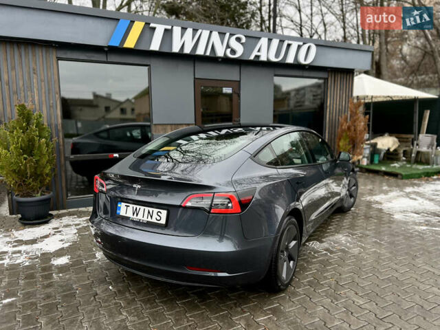 Серый Тесла Модель 3, объемом двигателя 0 л и пробегом 22 тыс. км за 24900 $, фото 17 на Automoto.ua
